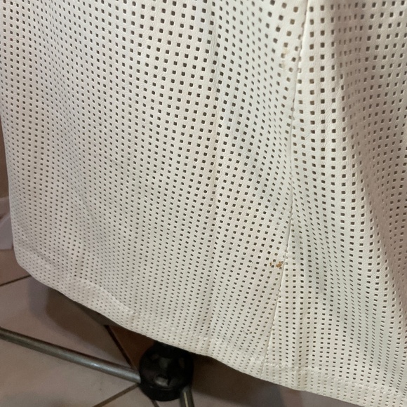 Hugo Boss leather skirt - Picture 14 of 14